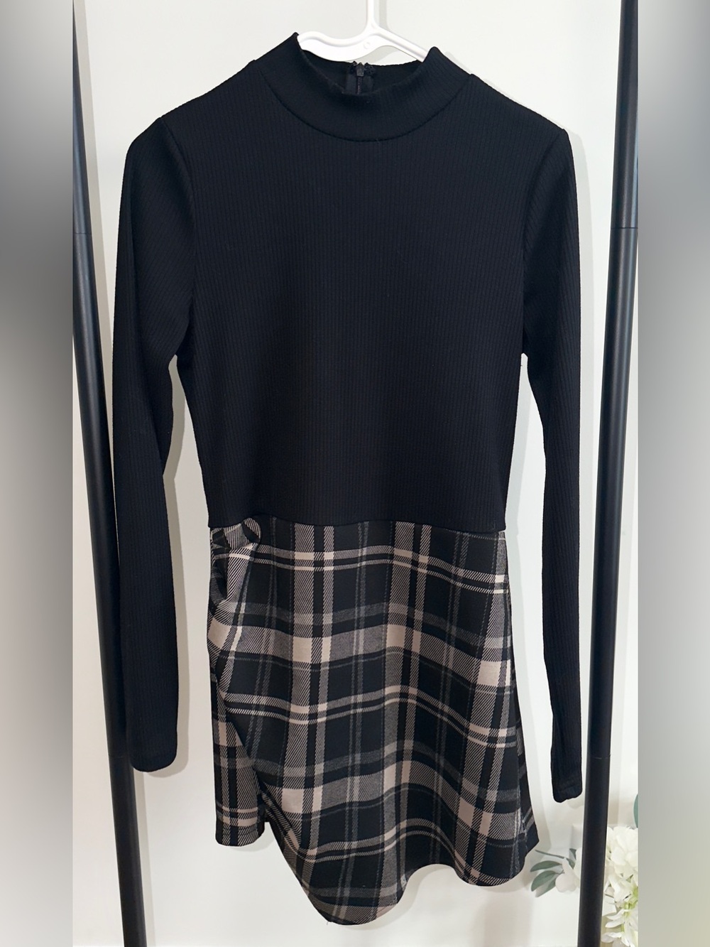🖤Fashion Nova Black Plaid Skort Dress Mini Dress Long Sleeve Mock Neck Medium